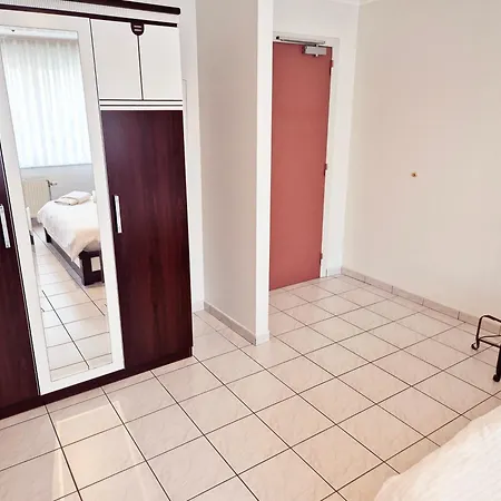 Apartment Flatpolis Brussels Airport Budget Diegem